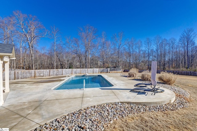 352 Avendell Dr, Easley, SC 29642 - view of pool with a fenced backyard, a patio area, and a diving board