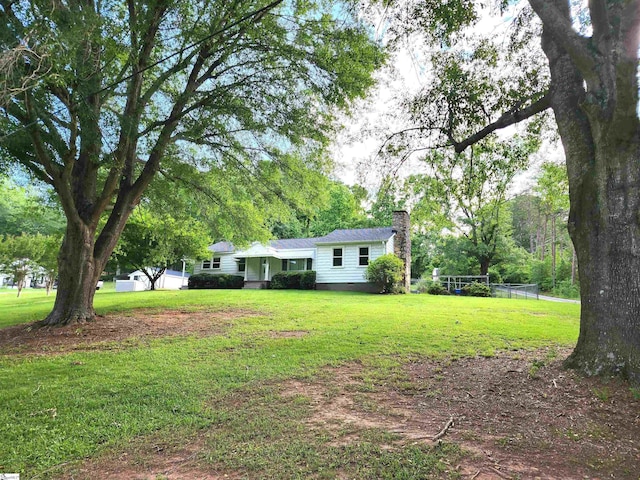 1104 Robert P Jeanes Rd, Easley, SC 29640 - view of yard