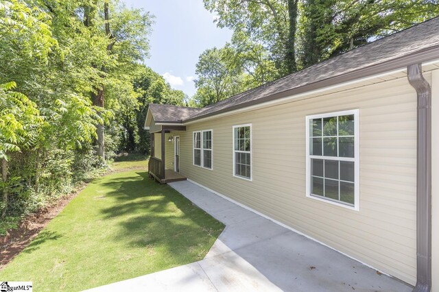 1008 Tribble St, Anderson, SC 29625 - view of green lawn with a patio area