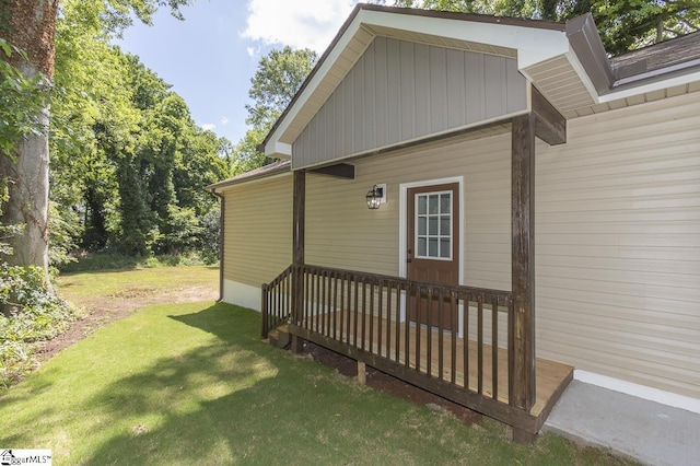 1008 Tribble St, Anderson, SC 29625 - entrance to property with a deck and a lawn