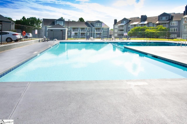 1507 Northlake Dr, Anderson, SC 29625 - community pool featuring a residential view