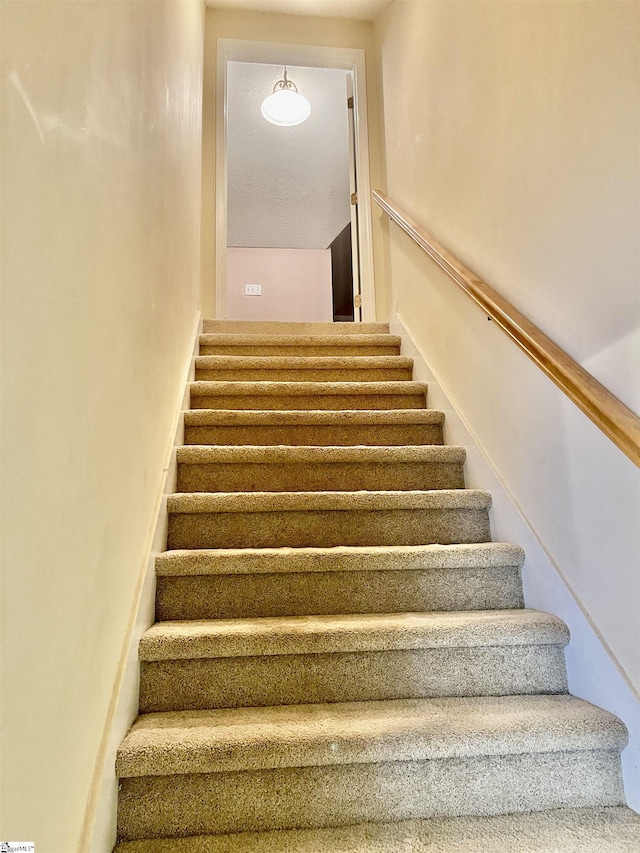191 Amberwood Dr, Anderson, SC 29621 - view of stairs