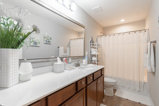 111 Crisp Cameo Ct, Greer, SC 29651 - bathroom featuring toilet, vanity, and shower / bathtub combination with curtain