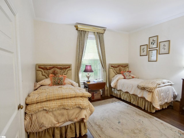 117 Montgomery Dr, Spartanburg, SC 29302 - bedroom with ornamental molding and wood finished floors