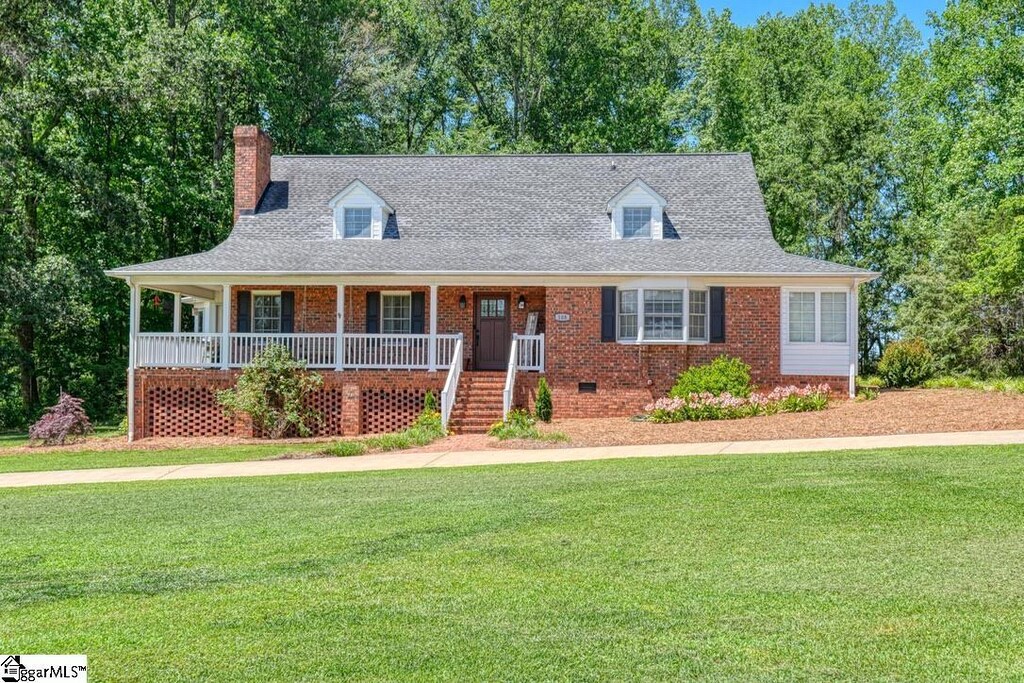 108 Woodwind Dr, Spartanburg, SC 29302