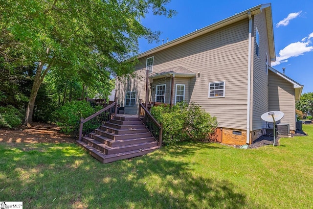 414 Mayburgh Ct, Spartanburg, SC 29301 - rear view of property featuring a lawn, crawl space, and stairway