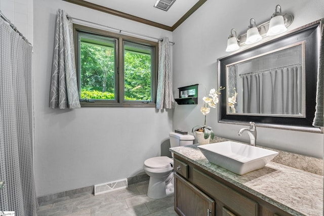 212 Middleton Shores Dr, Anderson, SC 29621 - bathroom featuring ornamental molding, vanity, toilet, baseboards, and a shower with curtain