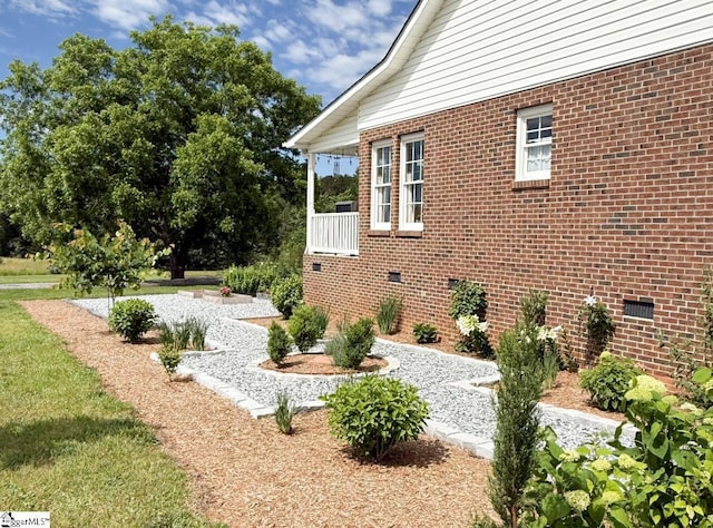 6050 Cross Anchor Rd, Enoree, SC 29335 - view of home's exterior featuring brick siding and crawl space
