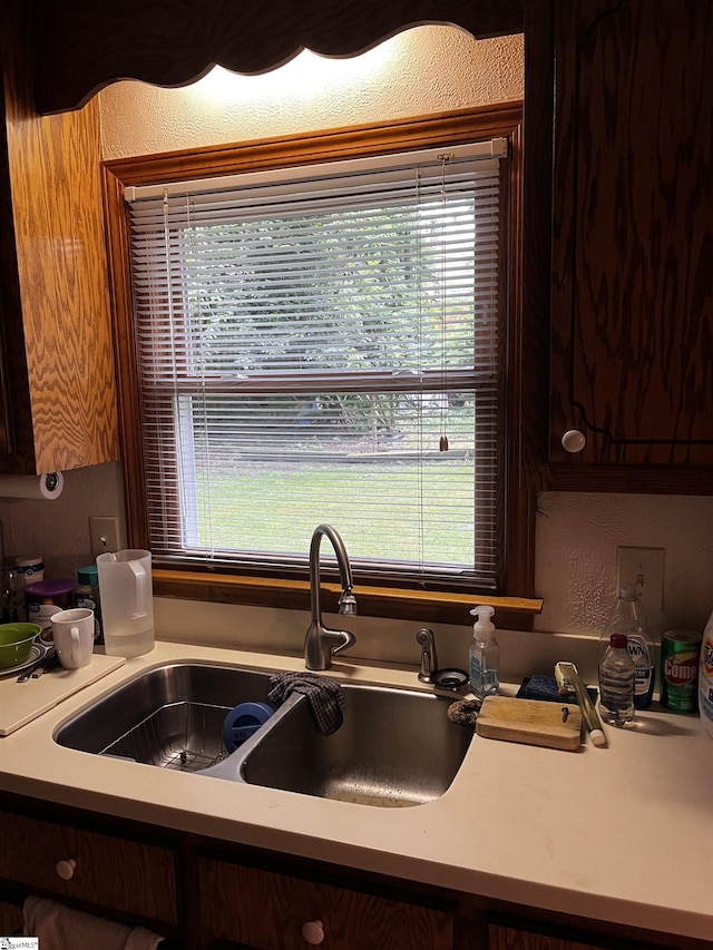 106 Stonegate Ct, Simpsonville, SC 29681 - kitchen with a sink, plenty of natural light, and light countertops