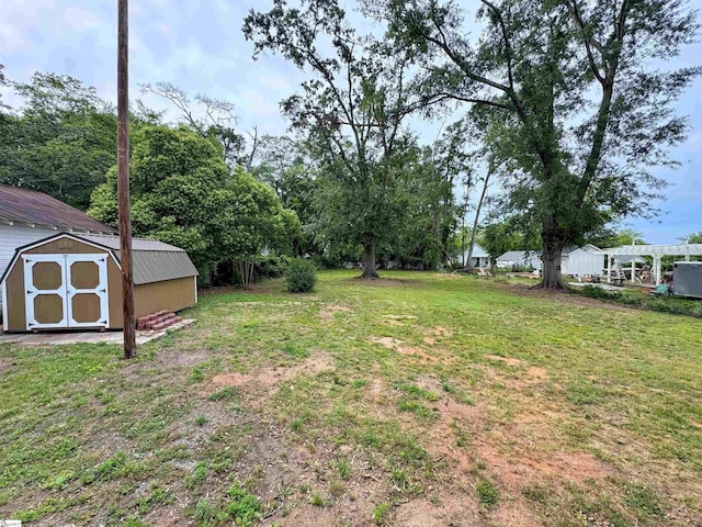 203 Arlington Rd, Greer, SC 29651 - view of grassy yard