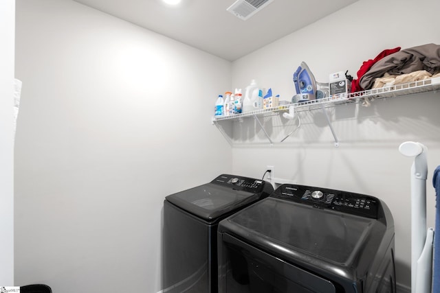 1019 Appalachian Dr, Moore, SC 29369 - washroom with washing machine and dryer