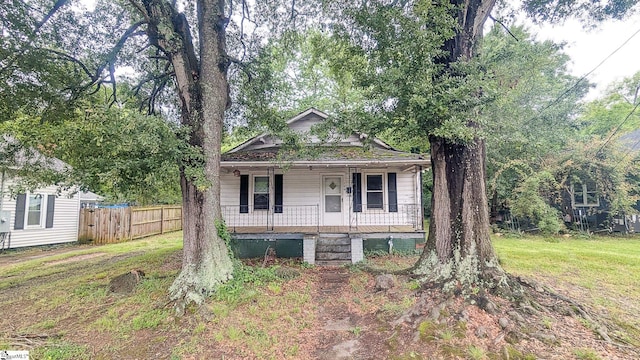 104 Albert St, Greer, SC 29651 - view of front facade with a porch