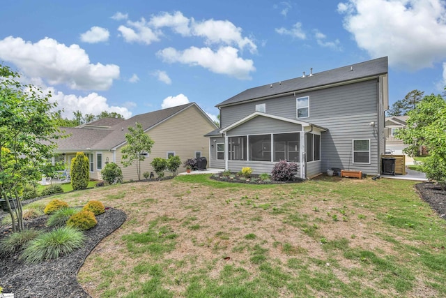 113 Marshfield Trl, Simpsonville, SC 29680 - rear view of house featuring a sunroom and a lawn