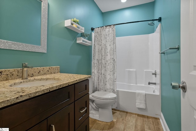 116 Woodstone Dr, Easley, SC 29642 - bathroom with wood finished floors, toilet, vanity, and shower / tub combo with curtain