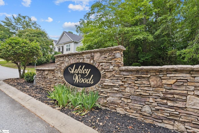 116 Woodstone Dr, Easley, SC 29642 - view of community sign
