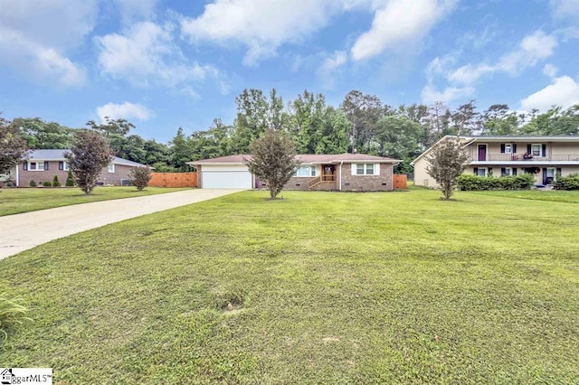 469 Royal Oak Dr, Spartanburg, SC 29302 - view of front facade with driveway, a front lawn, and brick siding