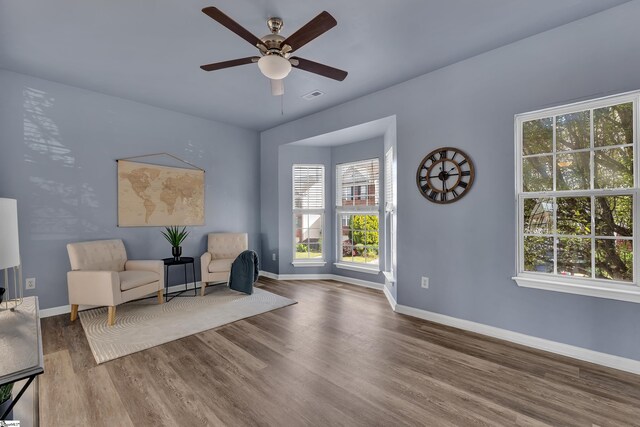 470 Canewood Pl, Mauldin, SC 29662 - living area featuring wood finished floors, baseboards, and a ceiling fan