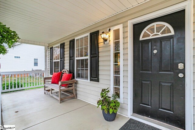 500 E Mountain Creek Rd, Taylors, SC 29687 - view of exterior entry with a porch