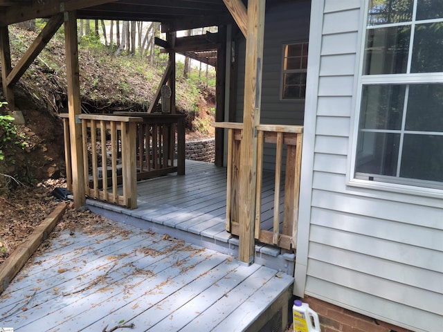 1002 Still Holllow Ln, Taylors, SC 29687 - view of deck