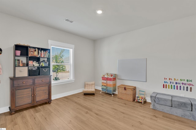 6 Shorncliffe Rd, Simpsonville, SC 29680 - recreation room featuring baseboards and wood finished floors