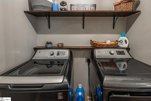 653 Chartwell Dr, Greer, SC 29650 - washroom with independent washer and dryer