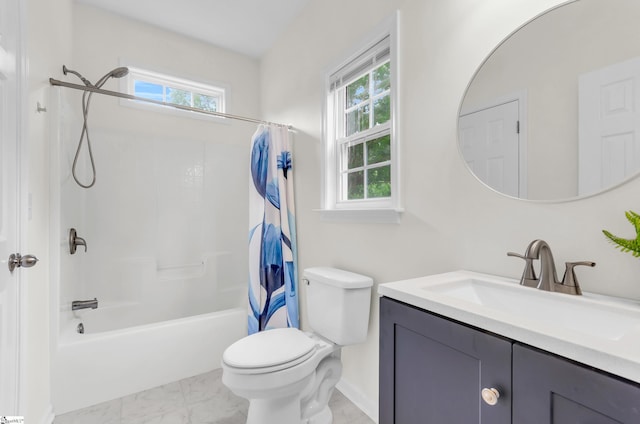 376 Woodsberry Shoals Dr, Duncan, SC 29334 - full bathroom featuring healthy amount of natural light, vanity, toilet, and shower / bathtub combination with curtain