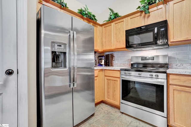 104 Penrith Ct, Simpsonville, SC 29681 - kitchen with appliances with stainless steel finishes, light brown cabinets, light countertops, backsplash, and vaulted ceiling