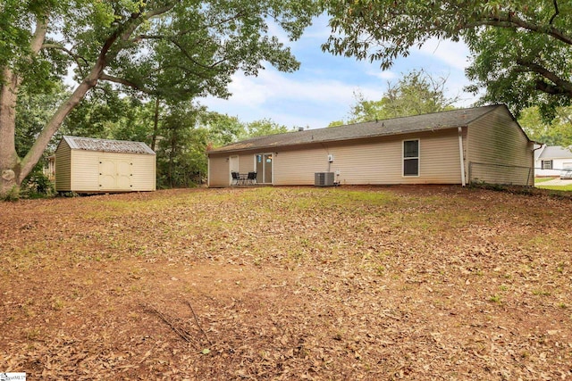 113 Sedgefield Ct, Anderson, SC 29621 - rear view of property with cooling unit