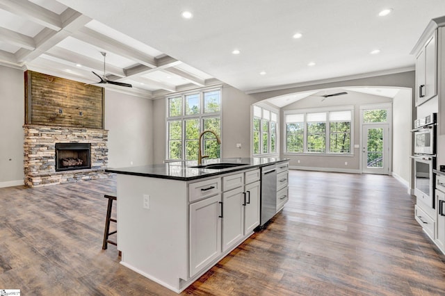 1061 Hidden Glory Dr, Landrum, SC 29356 - kitchen with open floor plan, ceiling fan, a sink, dark wood-style flooring, and recessed lighting