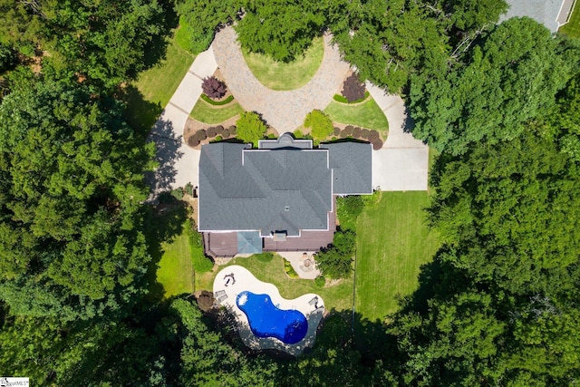 213 Old House Way, Simpsonville, SC 29681 - bird's eye view of a pool area