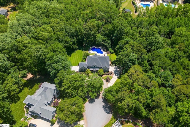 213 Old House Way, Simpsonville, SC 29681 - bird's eye view of a pool area and a forest