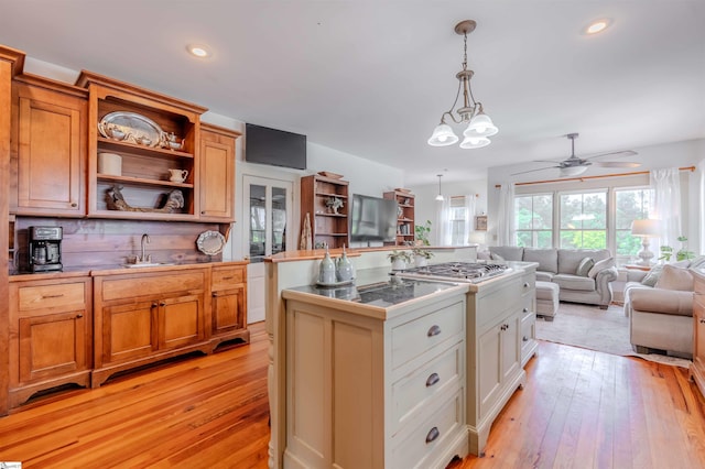 251 W Mcelhaney Rd, Taylors, SC 29687 - kitchen featuring open shelves, a sink, ceiling fan, a center island, and recessed lighting