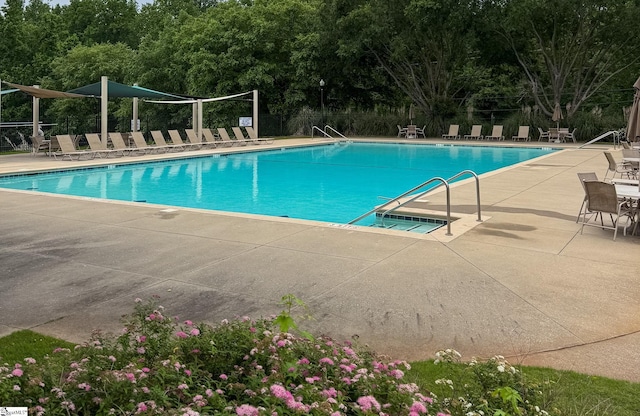116 Legends Way, Simpsonville, SC 29681 - community pool featuring a patio area