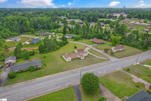 611 E S 6th St, Seneca, SC 29678 - aerial view of property and surrounding area featuring nearby suburban area