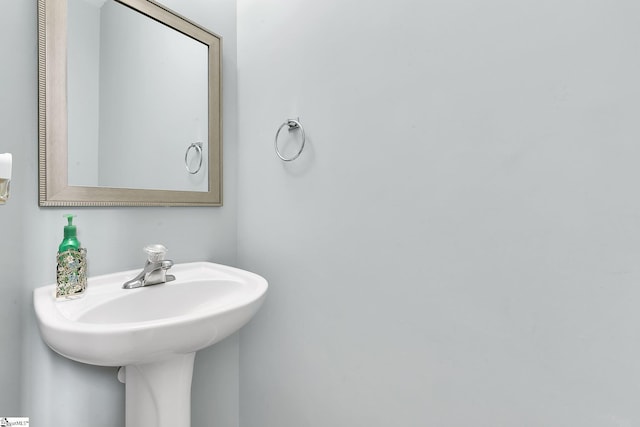 100 Beason Farm Ln, Simpsonville, SC 29681 - bathroom with a sink