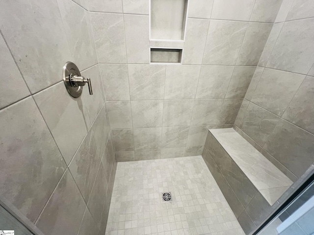 47 Hensley Rd Unit 58, Greenville, SC 29607 - bathroom with tiled shower