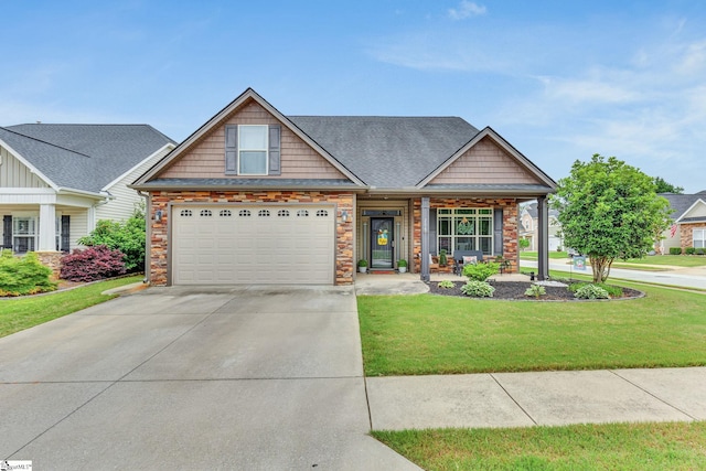 204 Medoc Ln, Moore, SC 26369 - craftsman inspired home featuring driveway, a front lawn, a garage, a porch, and a shingled roof