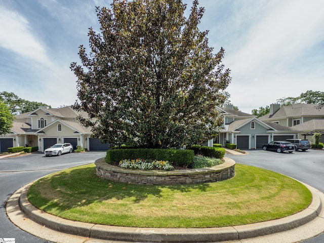 172 Ridgeland Dr # 101, Greenville, SC 29601 - view of front of property with a front lawn, a residential view, and driveway