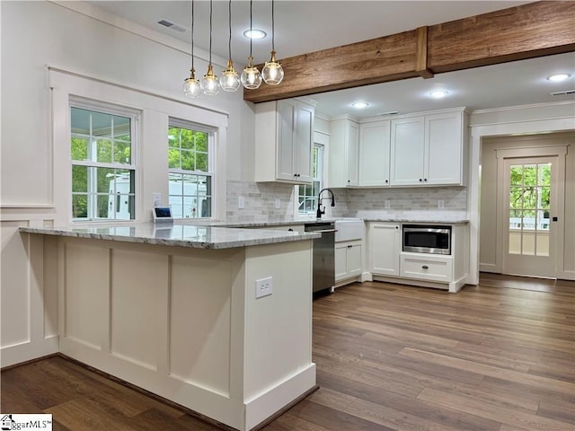 800 Holiday Dam Rd, Honea Path, SC 29654 - kitchen with appliances with stainless steel finishes, white cabinets, dark wood finished floors, backsplash, and recessed lighting