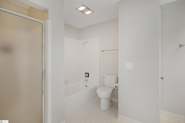 409 Hunters Cir, Greenville, SC 29617 - bathroom with toilet, tile patterned floors, tub / shower combination, and baseboards