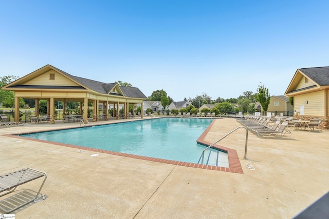 413 Basalt Ct, Powdersville, SC 29642 - community pool featuring a patio