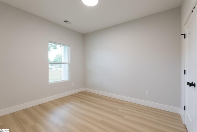 168 Dunbar St, Wellford, SC 29385 - unfurnished room with light wood finished floors and baseboards
