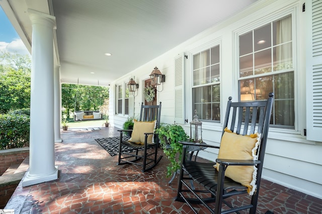102 Todd Ave, Laurens, SC 29360 - view of porch