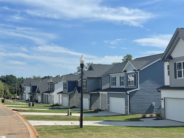 203 Rosewood Cir, Duncan, SC 29334 - view of front of home featuring a residential view and an attached garage