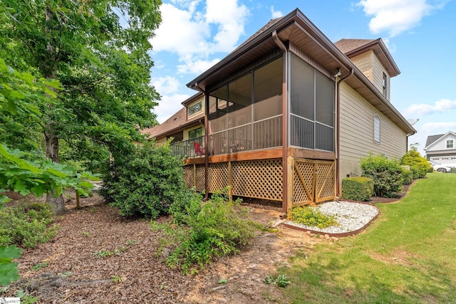 225 Chickadee Trl Unit B, Easley, SC 29642 - rear view of property with a sunroom and a yard