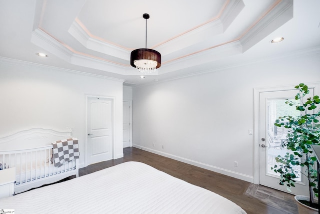 740 N Alamosa Dr, Boiling Springs, SC 29316 - bedroom featuring ornamental molding, a raised ceiling, recessed lighting, baseboards, and wood finished floors