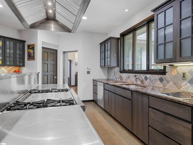 380 Montagu Dr, Spartanburg, SC 29301 - kitchen with a sink, dishwasher, backsplash, recessed lighting, and cooktop