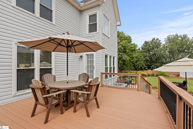 4 Jester Ct, Simpsonville, SC 29681 - wooden terrace with outdoor dining area