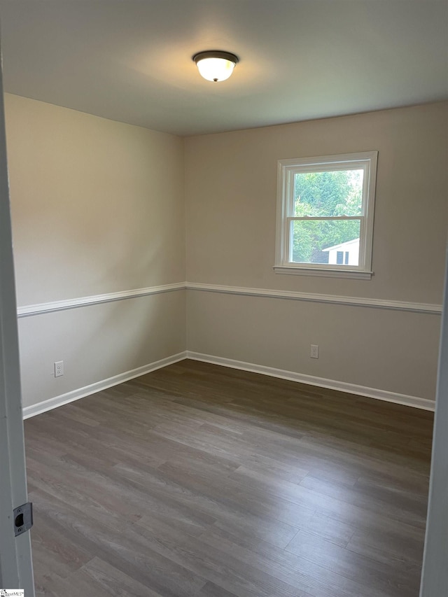 400 Mason Rd, Inman, SC 29349 - unfurnished room featuring wood finished floors and baseboards