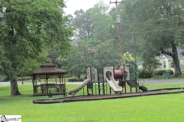 400 Calvert Ave, Clinton, SC 29325